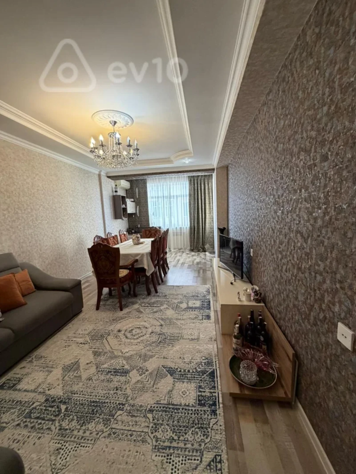 Satılır 2 otaqlı yeni tikili 70 m²