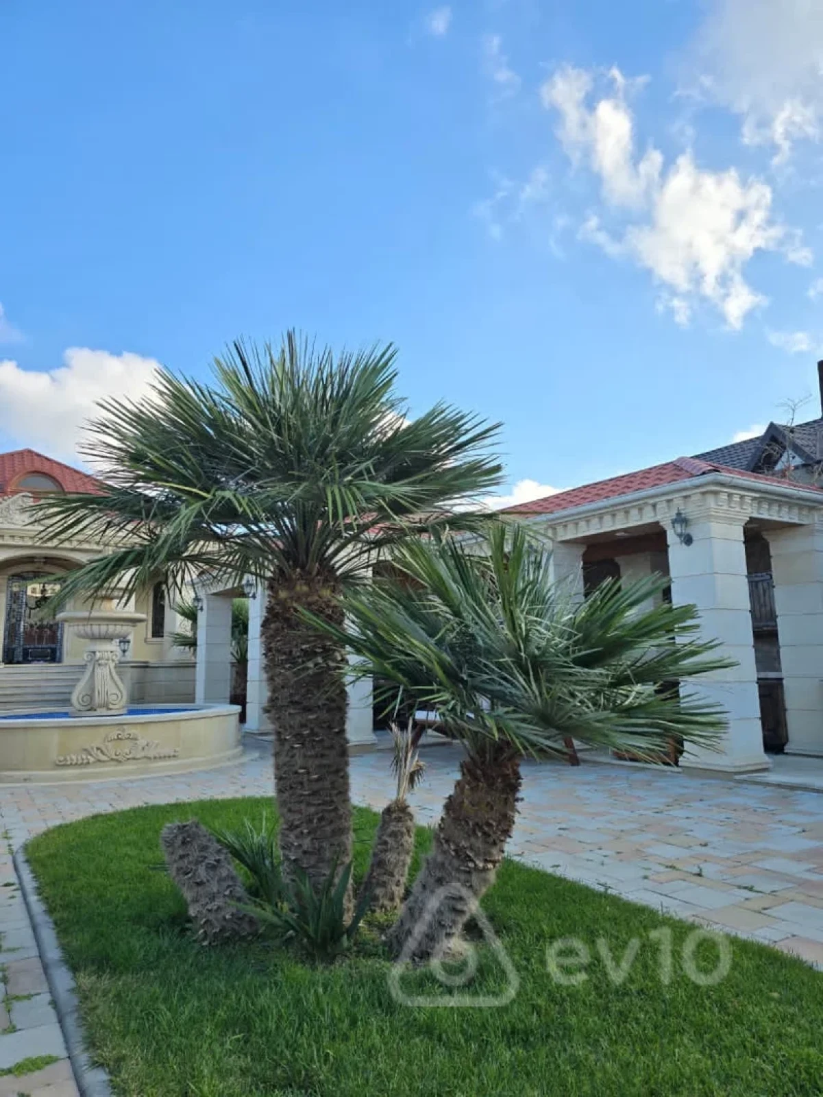 Satılır 3 otaqlı həyət evi 150 m²