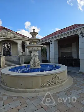 Satılır 3 otaqlı həyət evi 150 m²