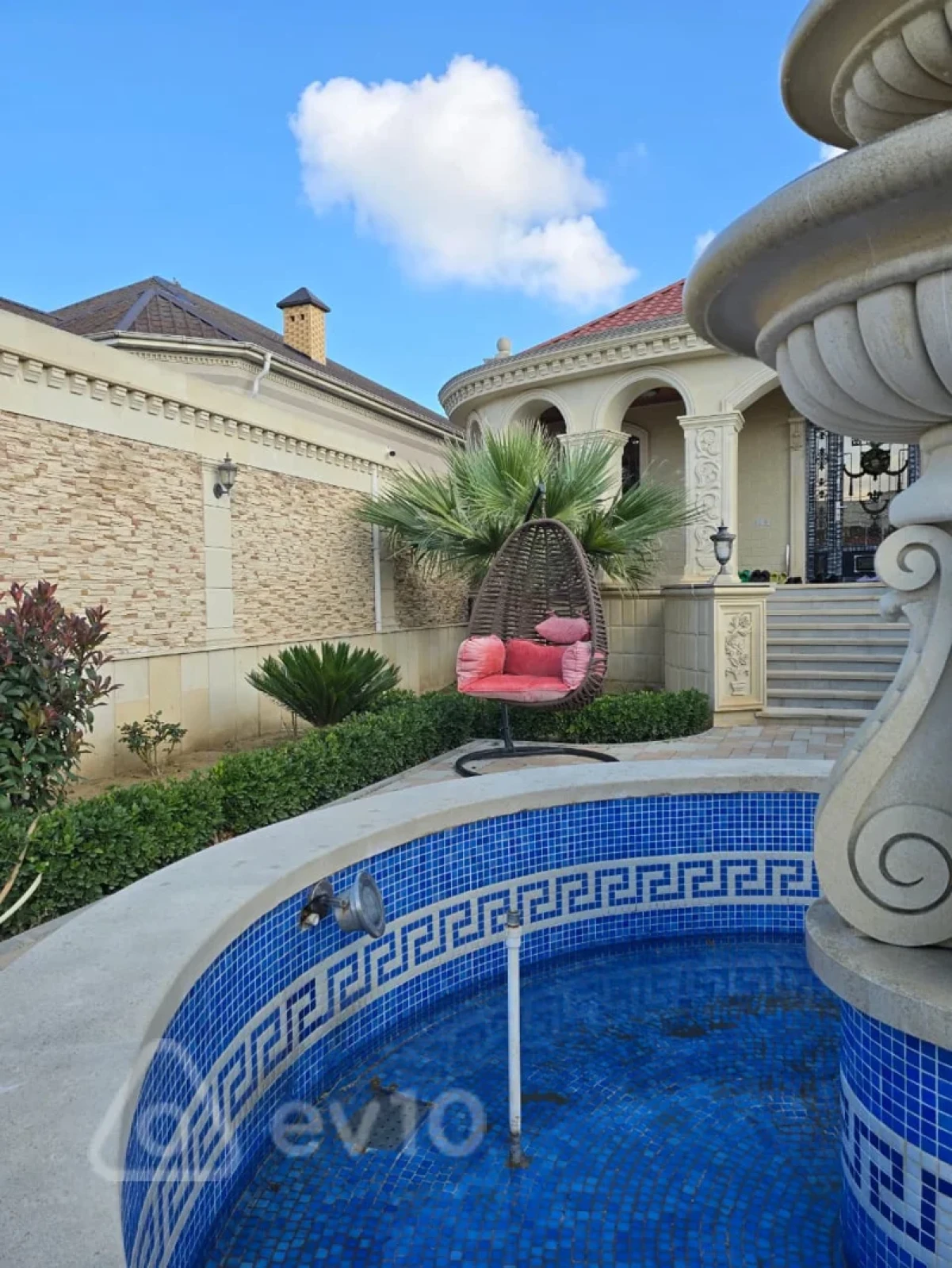 Satılır 3 otaqlı həyət evi 150 m²