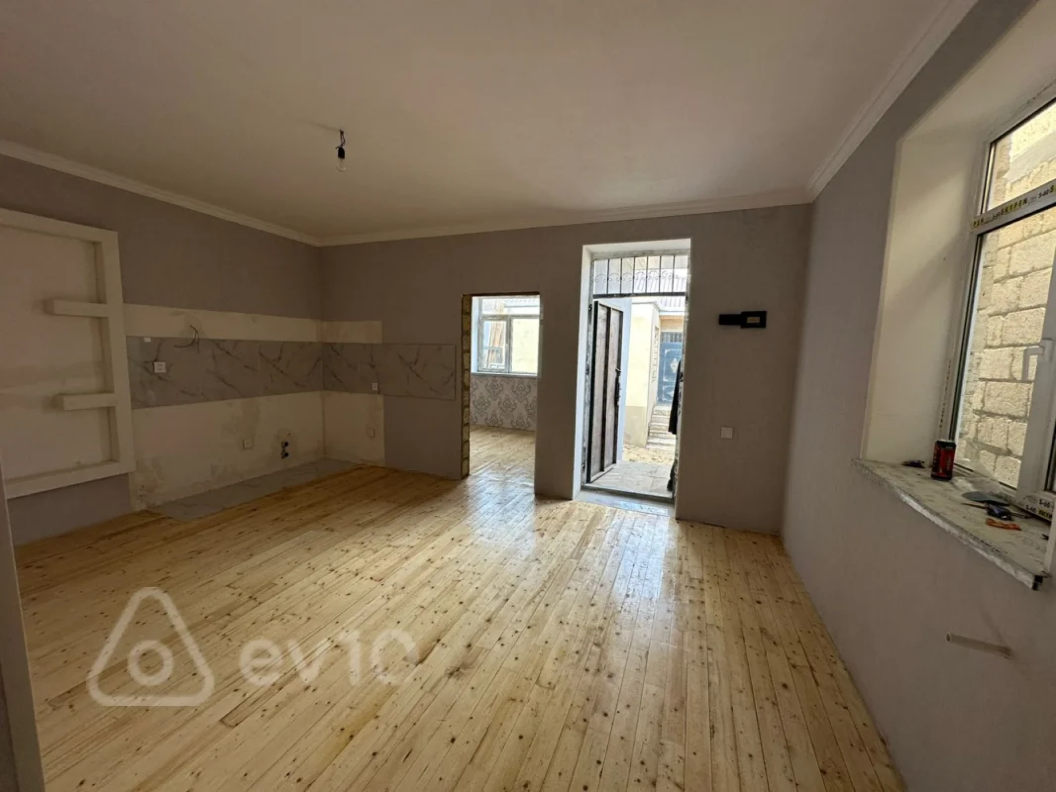 Satılır 3 otaqlı həyət evi 90 m²
