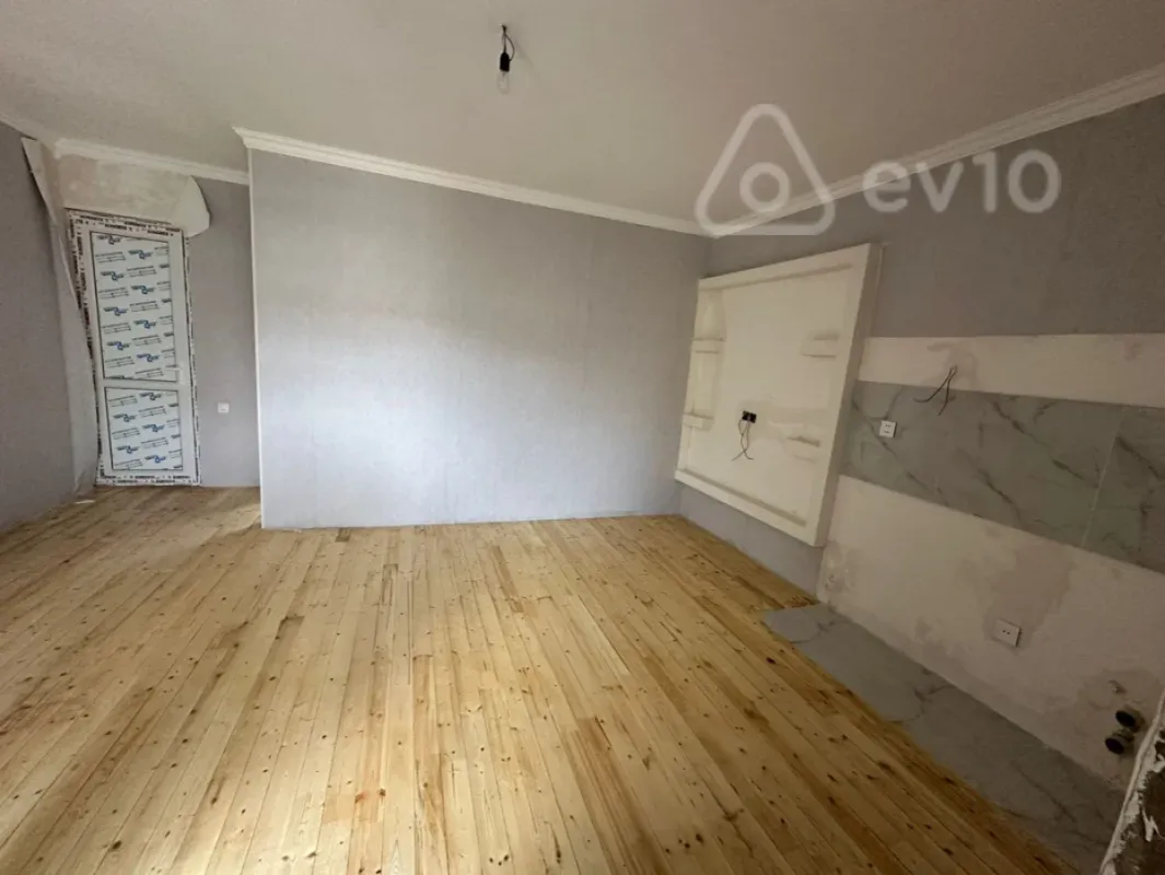 Satılır 3 otaqlı həyət evi 90 m²