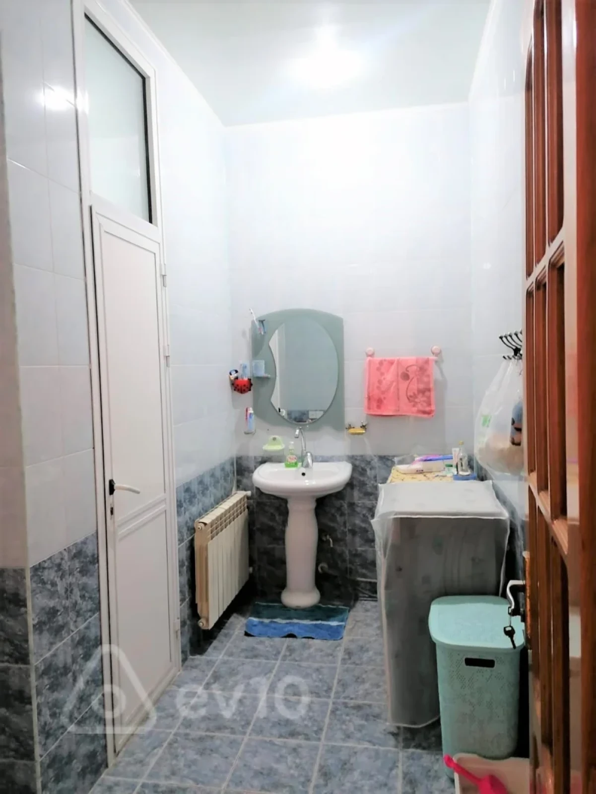 Satılır 4 otaqlı həyət evi 200 m²