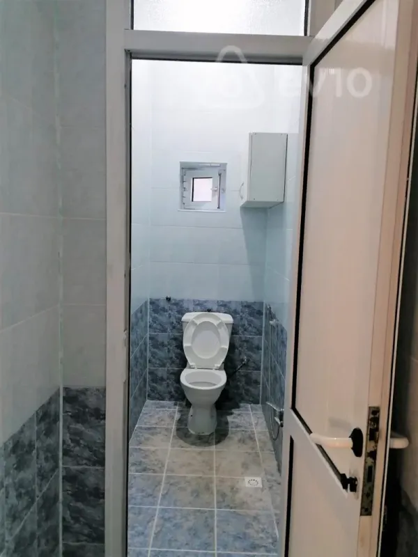 Satılır 4 otaqlı həyət evi 200 m²