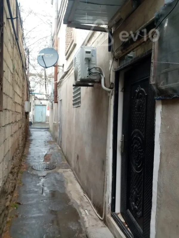 Kirayə verilir 1 otaqlı həyət evi 27 m²