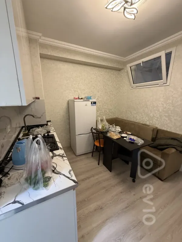 Kirayə verilir 2 otaqlı yeni tikili 40 m²