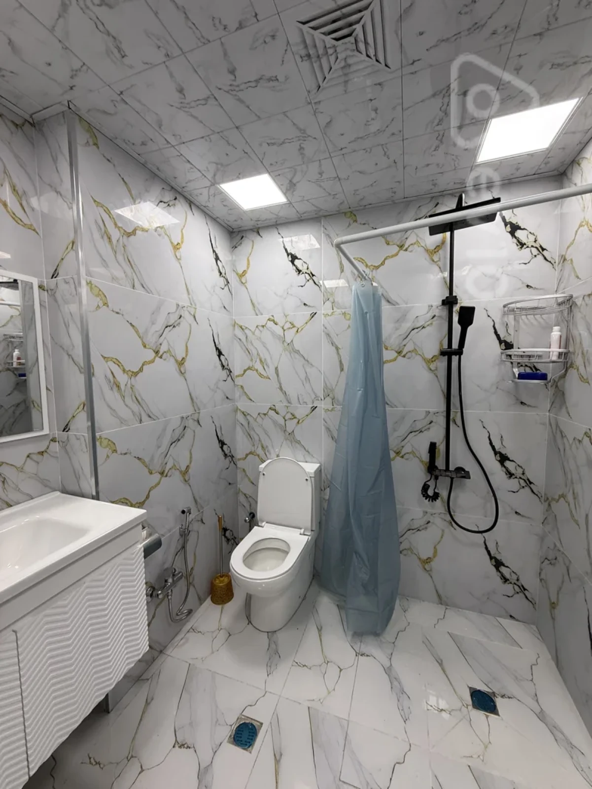 Kirayə verilir 2 otaqlı yeni tikili 40 m²