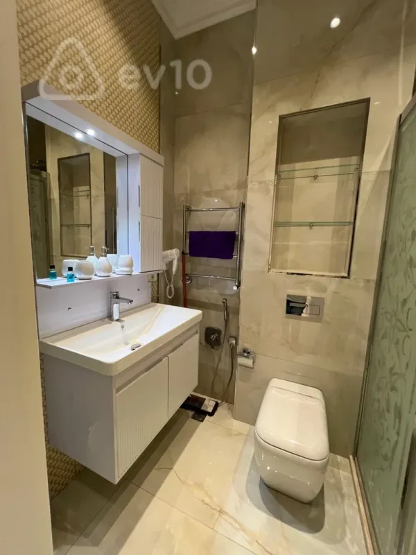 Kirayə verilir 2 otaqlı yeni tikili 85 m²