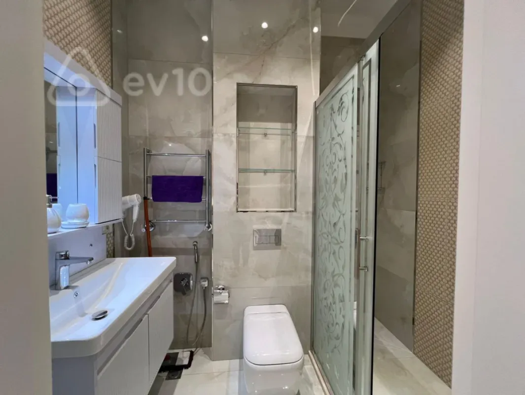 Kirayə verilir 2 otaqlı yeni tikili 85 m²