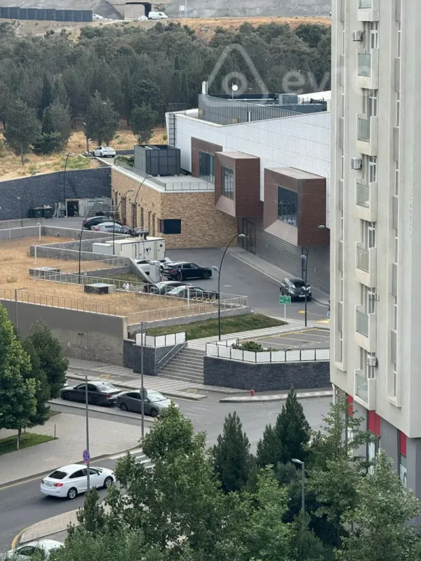 Satılır 2 otaqlı yeni tikili 65 m²