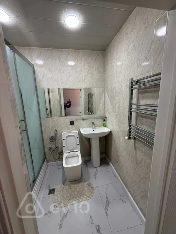 Satılır 2 otaqlı yeni tikili 65 m²