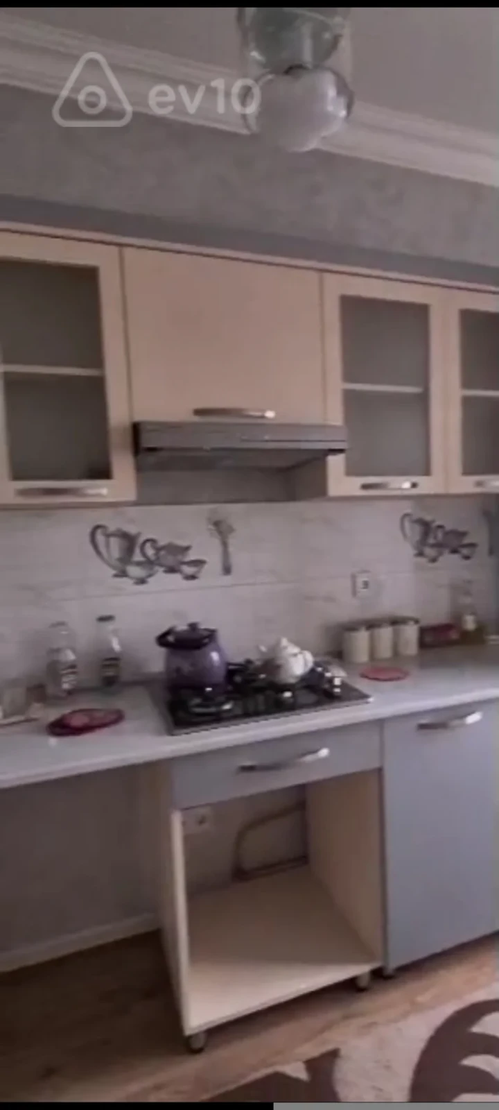 Kirayə verilir 2 otaqlı yeni tikili 80 m²