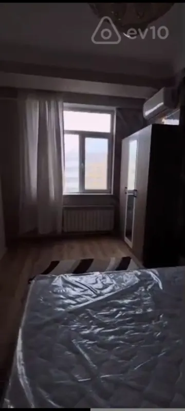 Kirayə verilir 2 otaqlı yeni tikili 80 m²