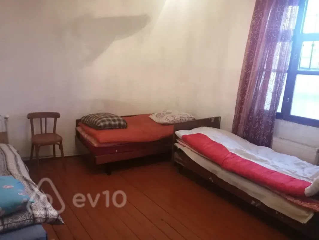 Kirayə verilir 2 otaqlı həyət evi 40 m²