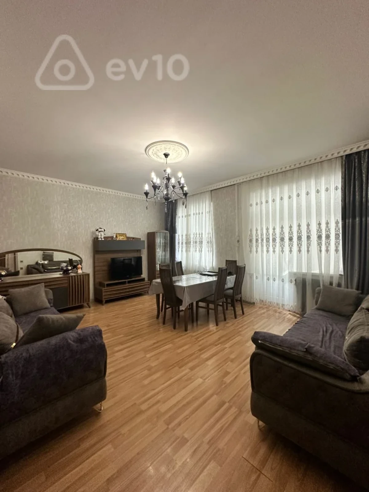 Satılır 2 otaqlı yeni tikili 74 m²