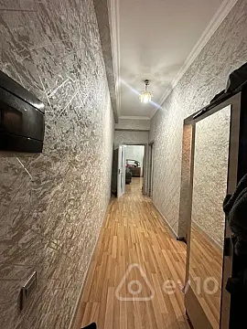 Satılır 2 otaqlı yeni tikili 74 m²