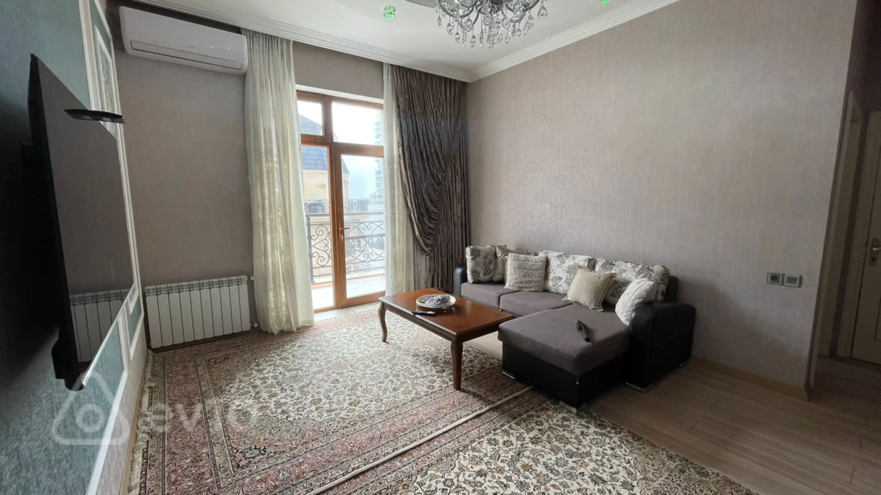 Kirayə verilir 2 otaqlı yeni tikili 74 m²