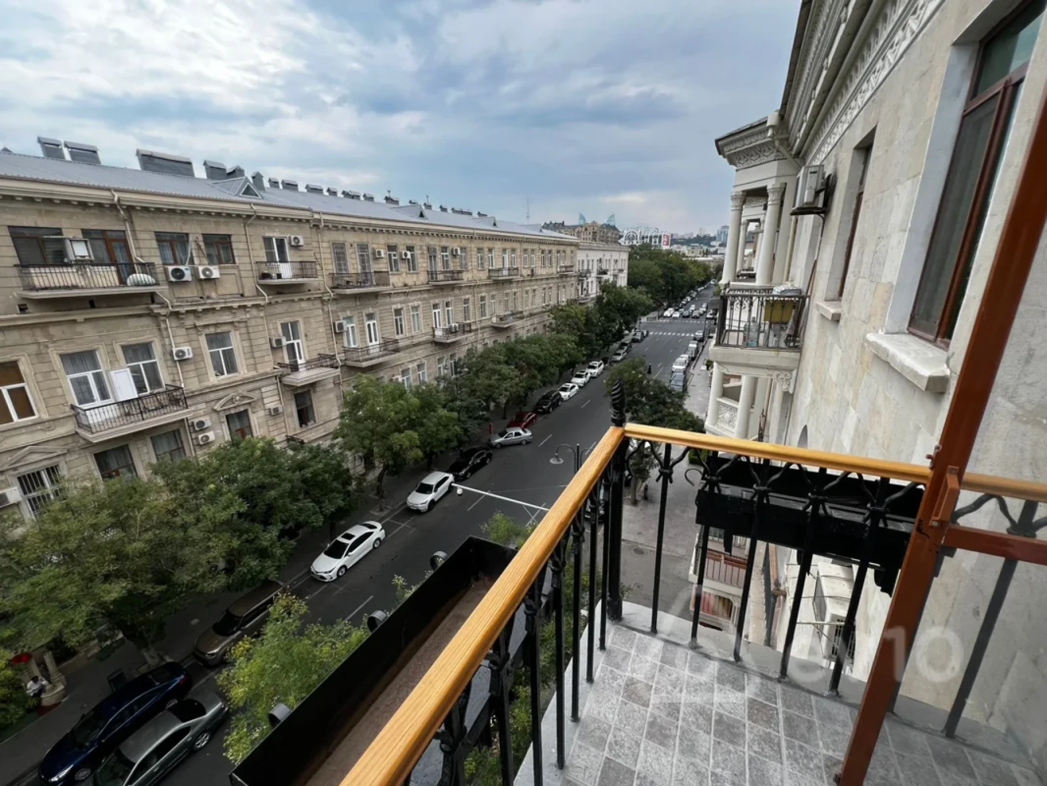 Kirayə verilir 2 otaqlı köhnə tikili 44 m²