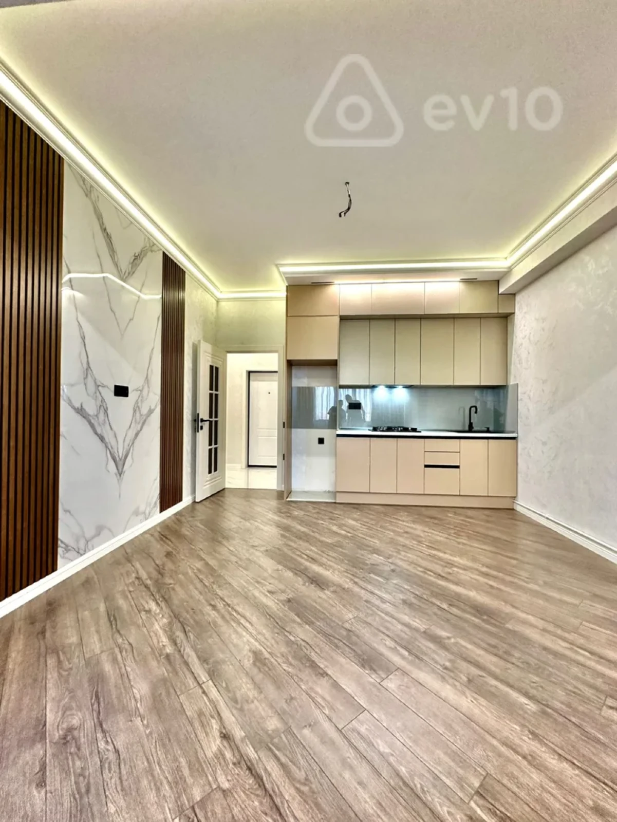 Satılır 2 otaqlı yeni tikili 53 m²