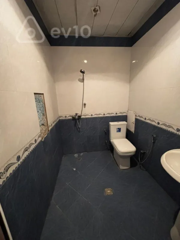 Kirayə verilir 2 otaqlı yeni tikili 55 m²