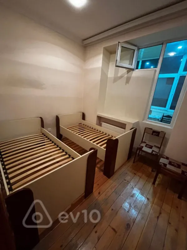 Kirayə verilir 2 otaqlı yeni tikili 55 m²