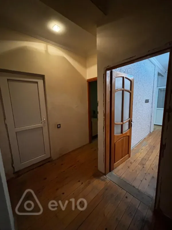 Kirayə verilir 2 otaqlı yeni tikili 55 m²