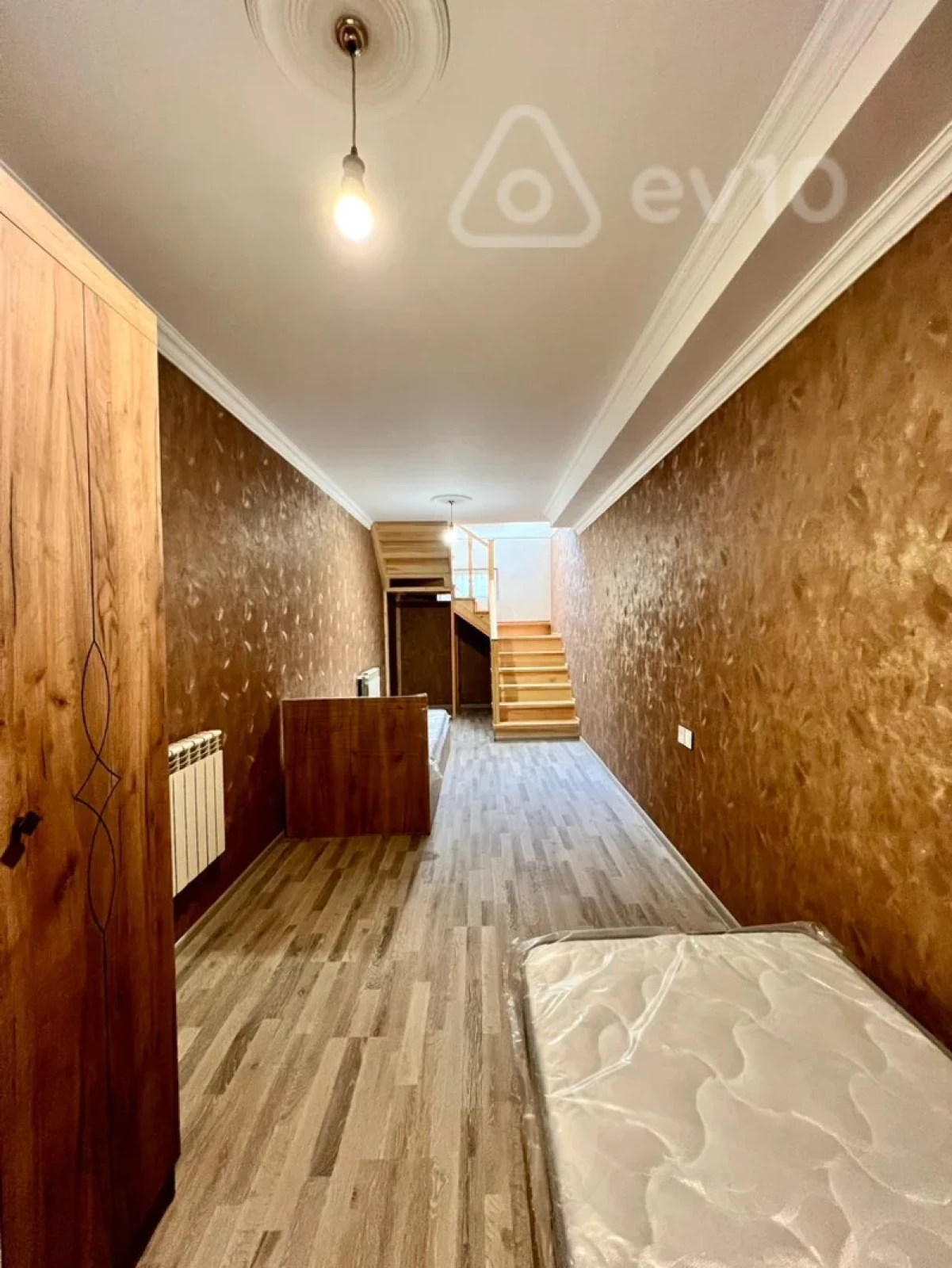 Kirayə verilir 2 otaqlı həyət evi 60 m²