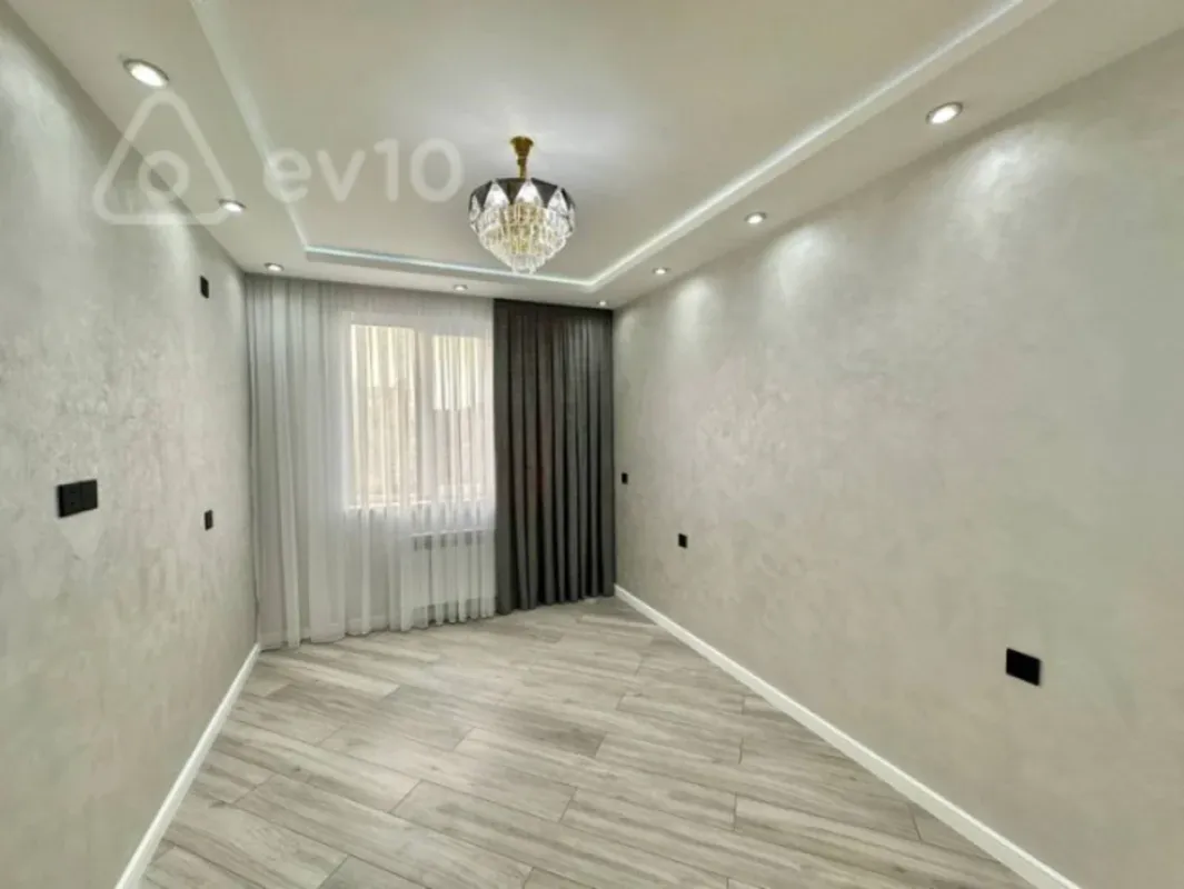 Satılır 4 otaqlı yeni tikili 153 m²