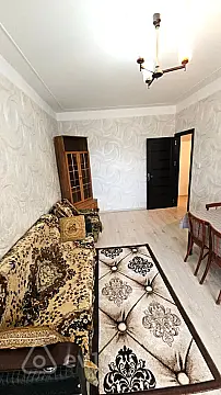Kirayə verilir 3 otaqlı köhnə tikili 85 m²