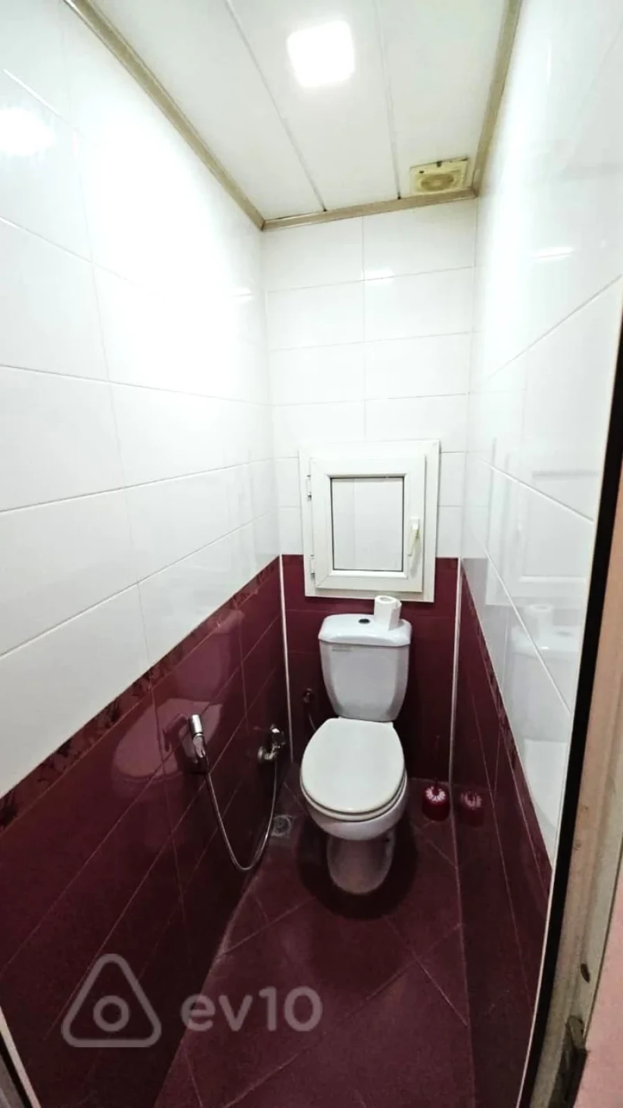 Kirayə verilir 3 otaqlı köhnə tikili 85 m²