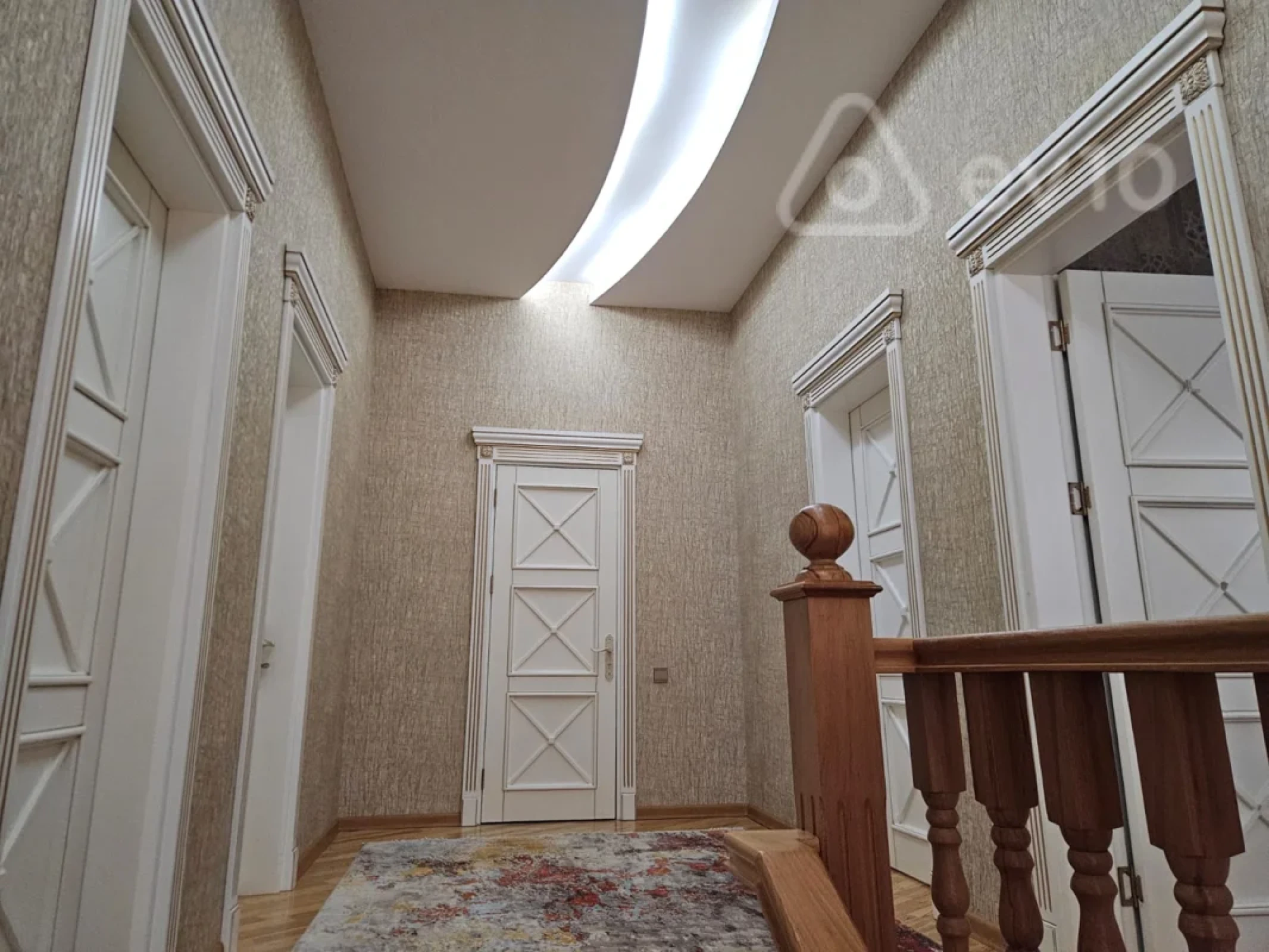 Satılır 5 otaqlı həyət evi 169 m²