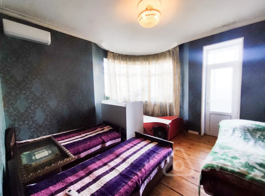 Kirayə verilir 3 otaqlı yeni tikili 120 m²