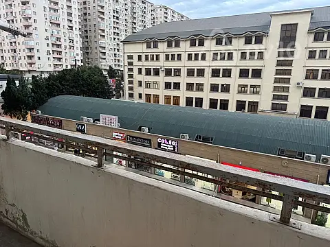 Kirayə verilir 3 otaqlı yeni tikili 80 m²