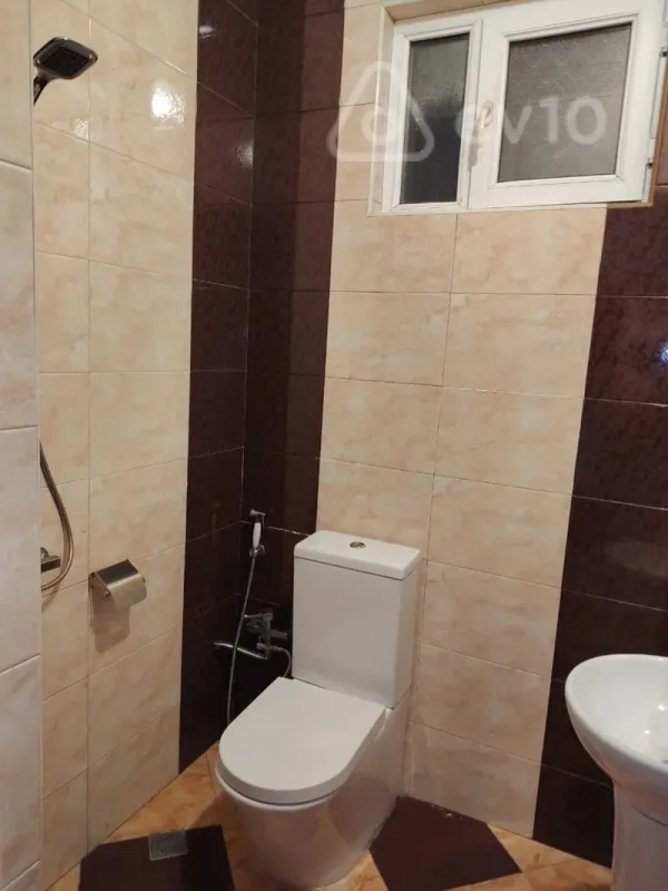 Kirayə verilir 2 otaqlı həyət evi 65 m²
