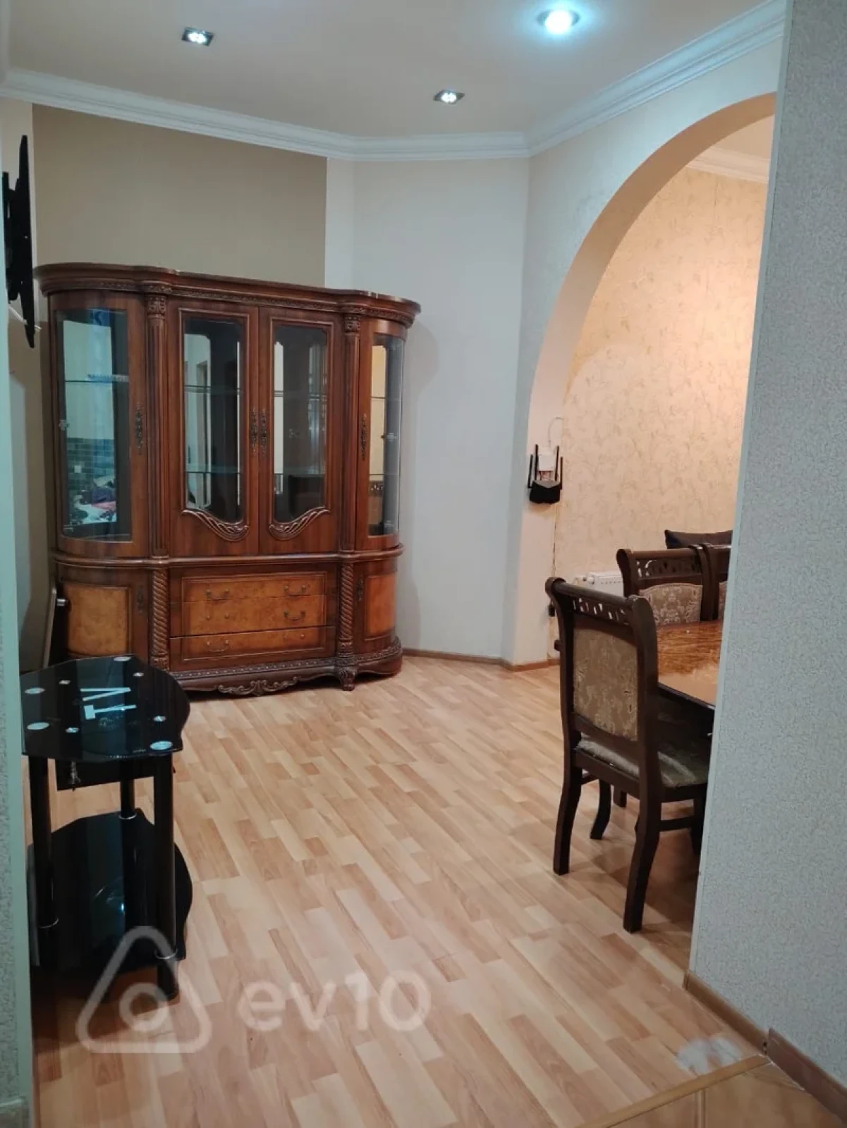 Kirayə verilir 2 otaqlı həyət evi 65 m²