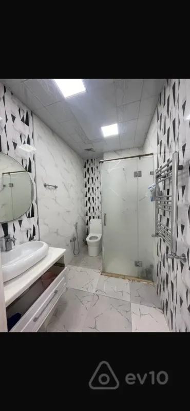 Kirayə verilir 2 otaqlı yeni tikili 55 m²