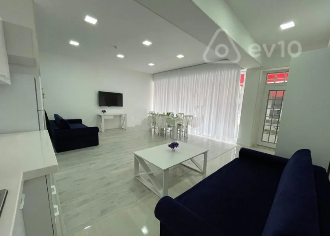 Kirayə verilir 1 otaqlı yeni tikili 55 m²