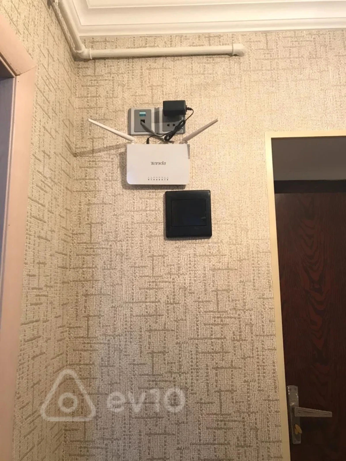 Satılır 1 otaqlı köhnə tikili 33 m²