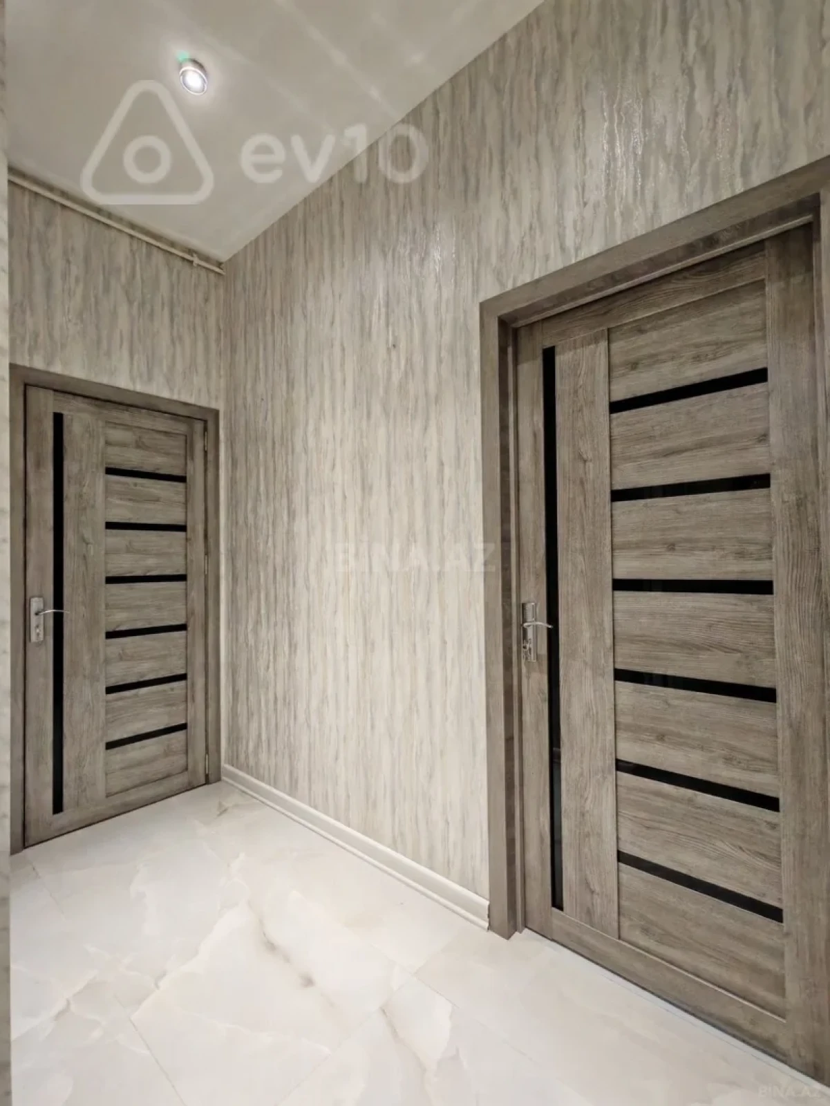 Kirayə verilir 3 otaqlı yeni tikili 130 m²