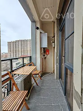 Kirayə verilir 3 otaqlı yeni tikili 130 m²