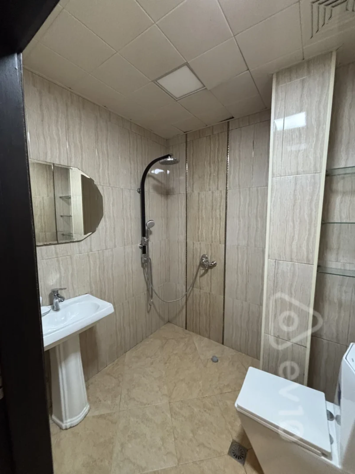 Kirayə verilir 2 otaqlı yeni tikili 55 m²