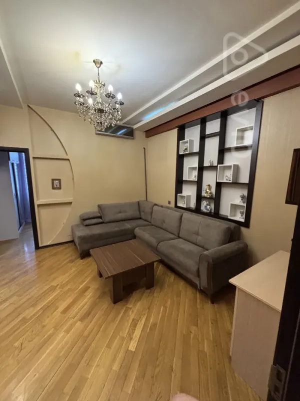 Kirayə verilir 2 otaqlı yeni tikili 55 m²