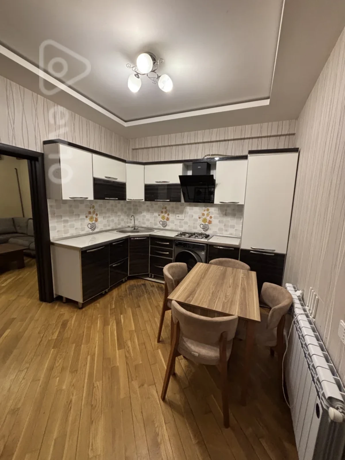 Kirayə verilir 2 otaqlı yeni tikili 55 m²