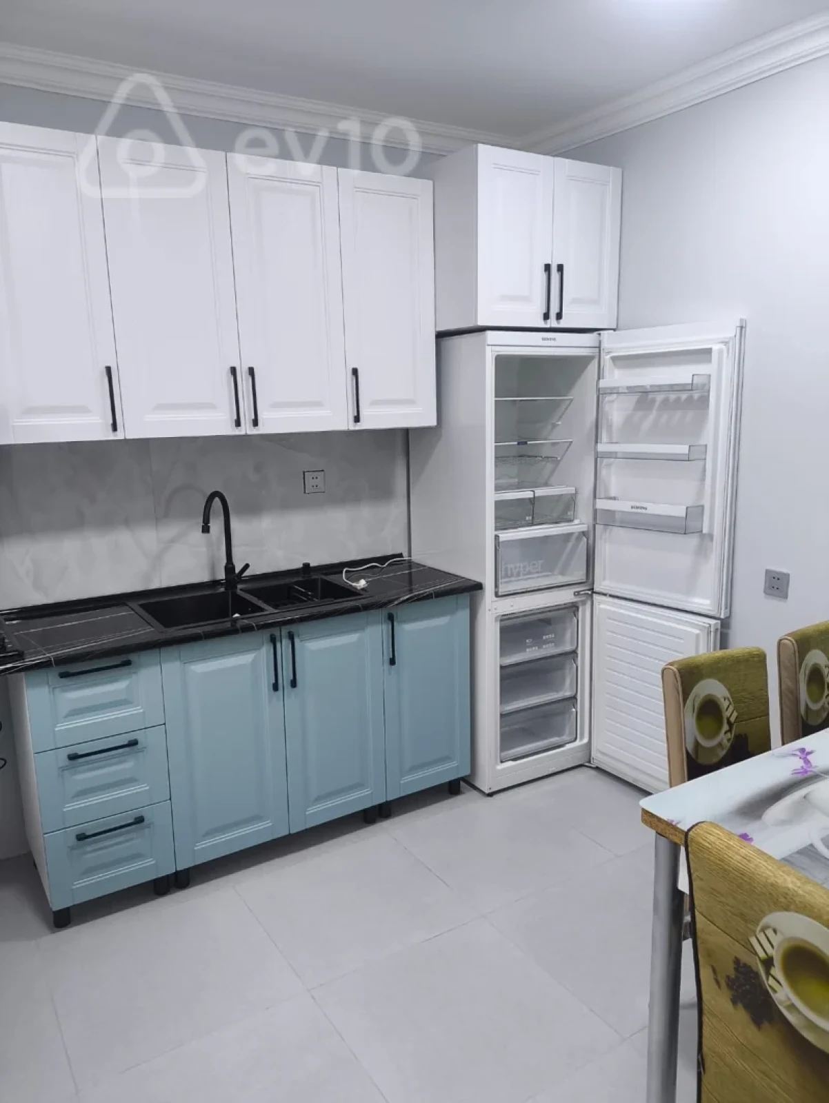 Kirayə verilir 2 otaqlı həyət evi 65 m²