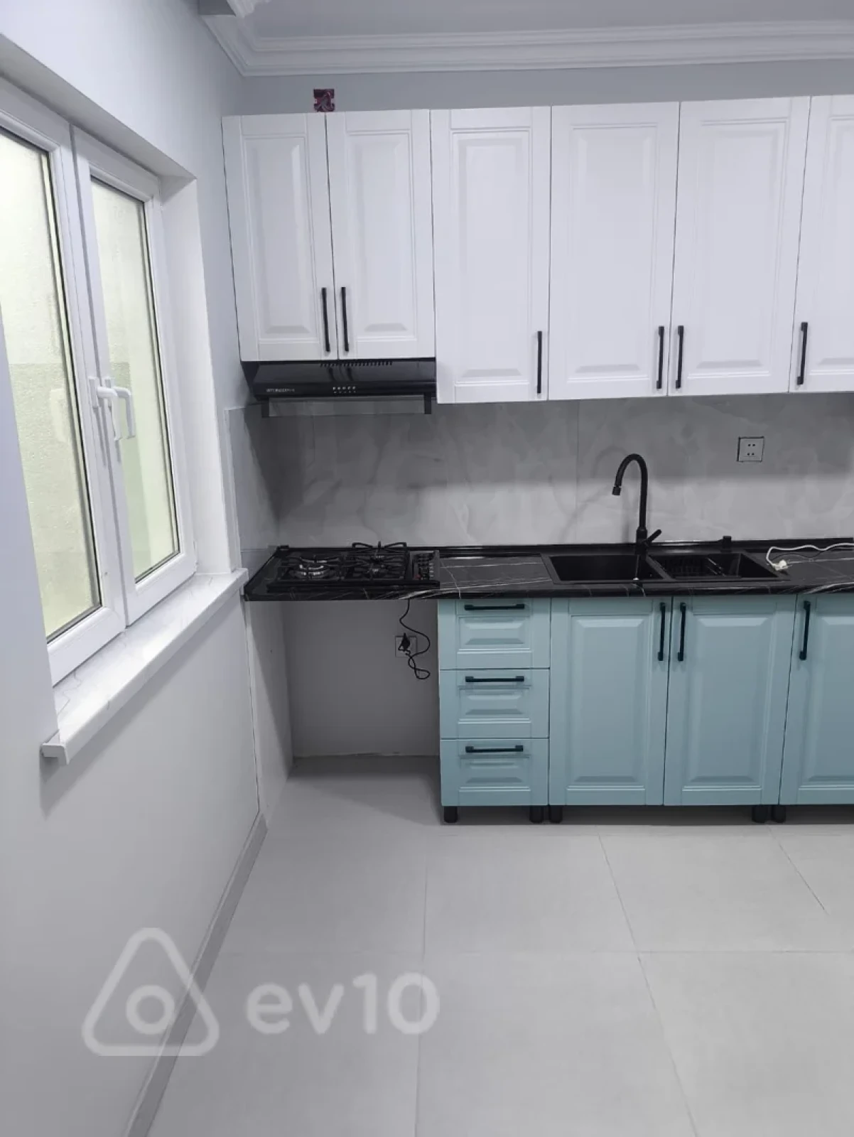 Kirayə verilir 2 otaqlı həyət evi 65 m²