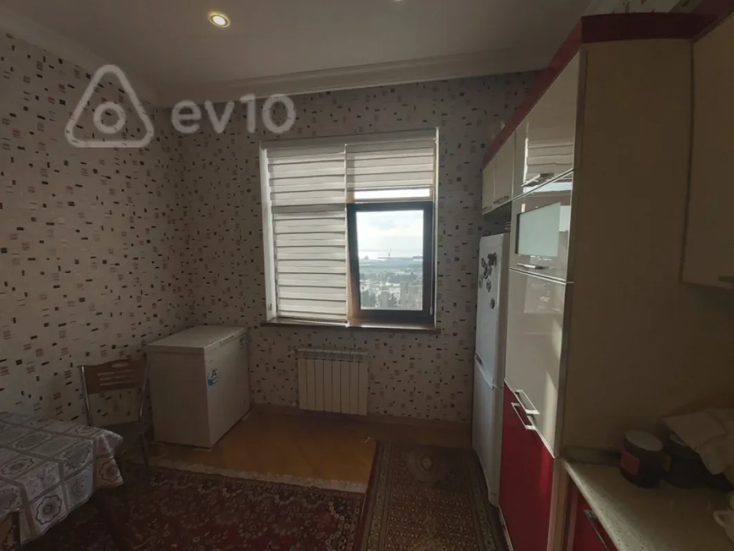 Satılır 3 otaqlı yeni tikili 78 m²