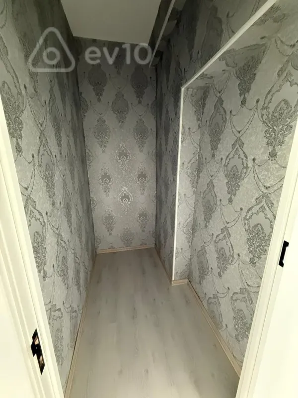 Satılır 2 otaqlı yeni tikili 68 m²