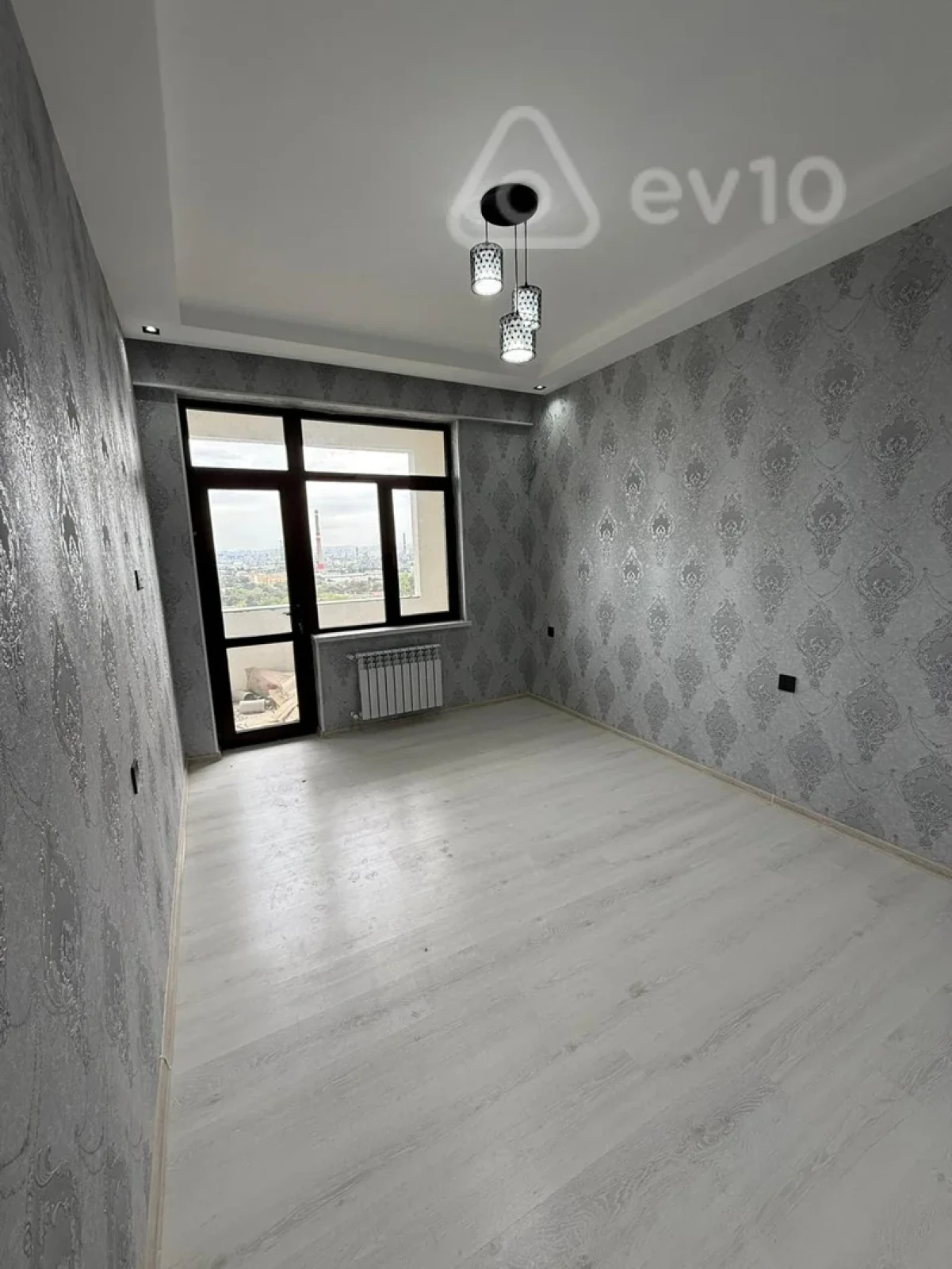 Satılır 2 otaqlı yeni tikili 68 m²