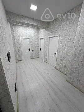 Satılır 2 otaqlı yeni tikili 68 m²