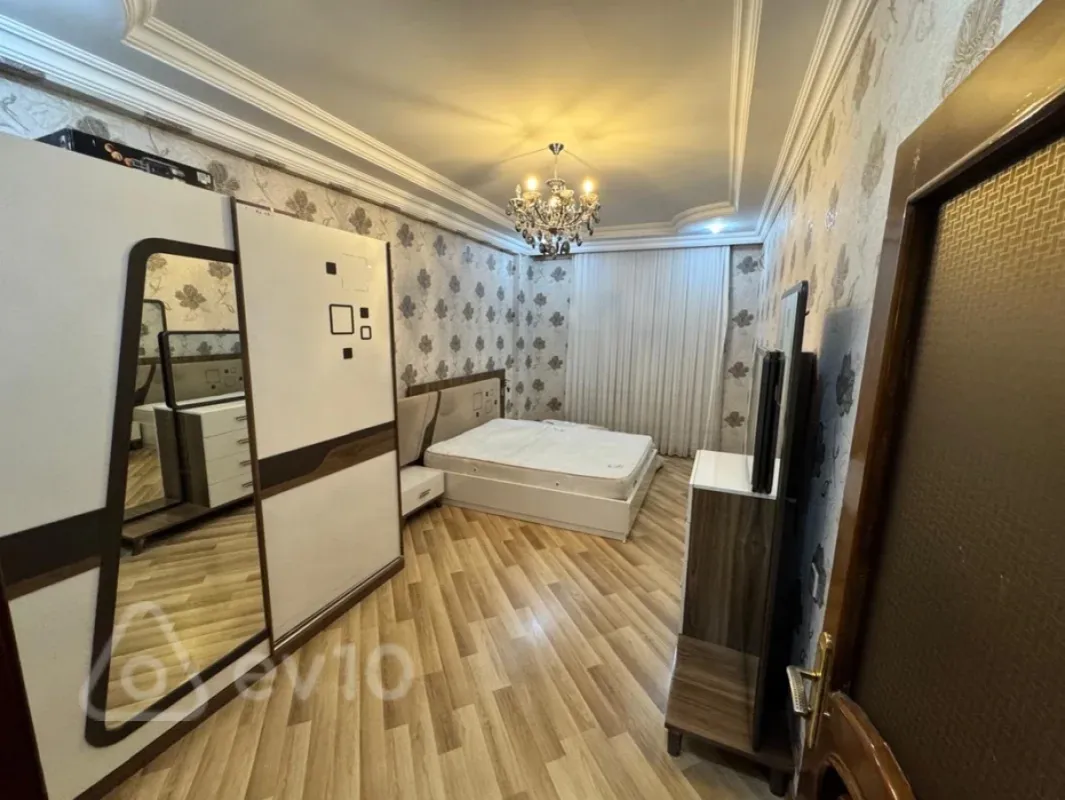Kirayə verilir 3 otaqlı yeni tikili 92 m²